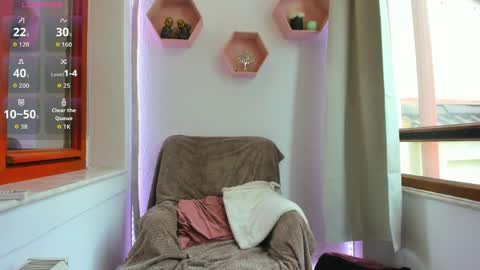 Jolie online show from April 2026 08:23:02 AM