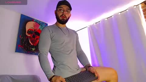 Snapshot of axel_7070 chatting on June 2026 02:08:01 PM Independiente Model online show from June 2026 02:08:01 PM