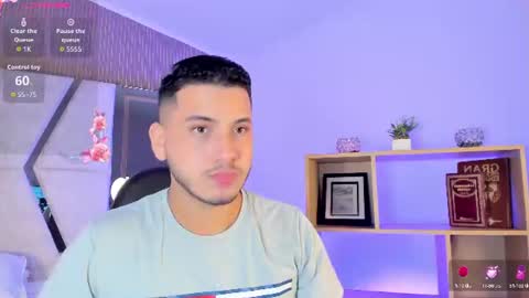 Snapshot of axel_grey_ chatting on June 2026 12:53:02 PM axel_grey_ online show from June 2026 12:53:02 PM