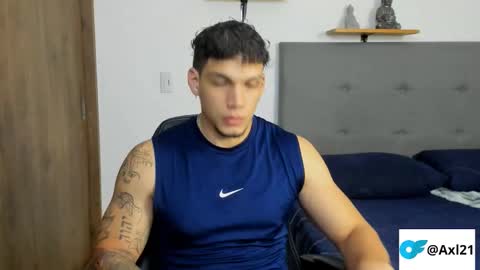 INDEPENDENT MODEL  online show from November 2025 12:49:01 AM