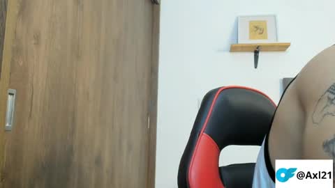 INDEPENDENT MODEL  online show from March 2026 01:28:01 AM