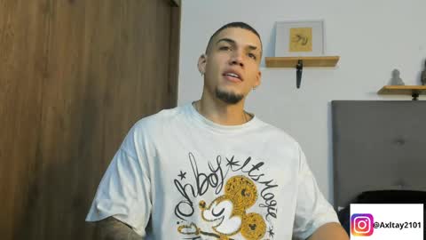 Snapshot of axel_taylor21 chatting on April 2026 12:57:01 AM INDEPENDENT MODEL online show from April 2026 12:57:01 AM