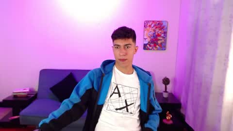 Axel online show from July 2026 04:32:02 PM
