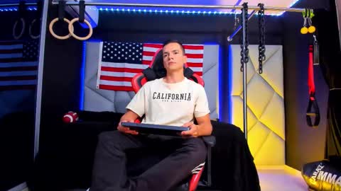 Ayden Miller online show from March 2026 04:16:02 AM