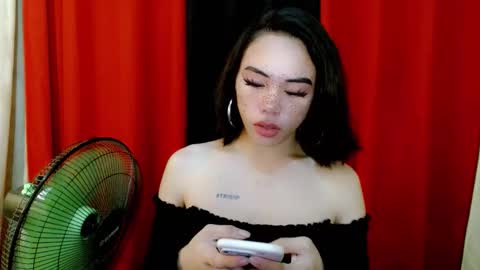 ayesha_x online show from October 2025 06:15:01 PM