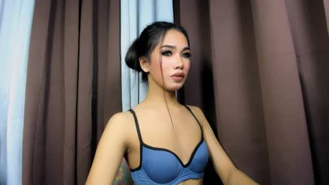 Snapshot of ayicum chatting on April 2026 01:41:01 PM ur lovely ayi online show from April 2026 01:41:01 PM