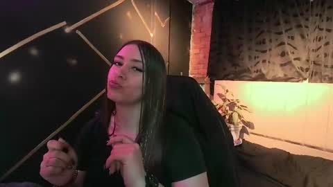 Snapshot of ayla_ny chatting on June 2026 05:53:02 AM nany online show from June 2026 05:53:02 AM
