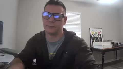 Snapshot of azsurfer39 chatting on January 2025 08:48:01 PM azsurfer39 online show from January 2025 08:48:01 PM