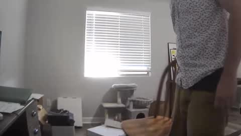 Snapshot of azsurfer39 chatting on February 2025 05:54:02 PM azsurfer39 online show from February 2025 05:54:02 PM