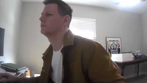 Snapshot of azsurfer39 chatting on March 2025 04:22:01 PM azsurfer39 online show from March 2025 04:22:01 PM