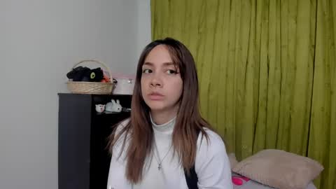 azumi saan online show from April 2026 01:52:02 AM