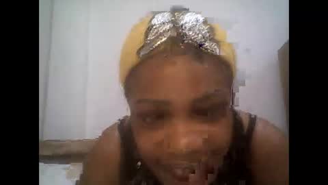 Snapshot of azurha chatting on May 2026 12:22:01 PM azurha online show from May 2026 12:22:01 PM