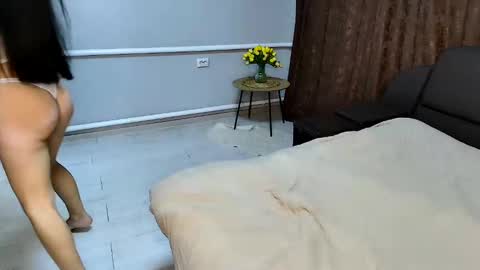 babe Sara3 online show from February 2025 04:02:01 PM