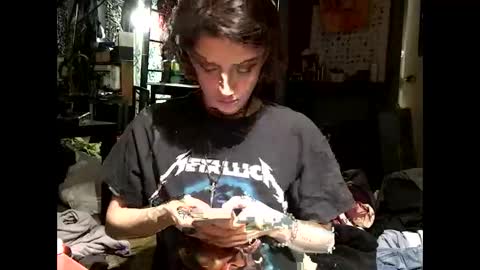 baby buddha  online show from February 2025 03:43:02 AM