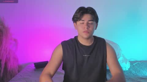 Snapshot of baby_cortesxxx chatting on December 2025 08:16:02 PM David Cortes online show from December 2025 08:16:02 PM