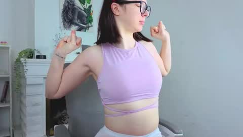 Evalena maybe just Eva online show from March 2026 05:11:02 AM