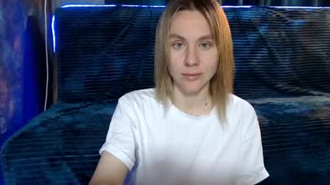 baby_kitte online show from July 2026 08:18:01 AM