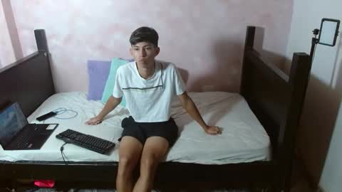 baby_noaht online show from May 2026 12:23:01 PM