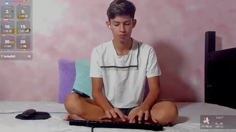 baby_noaht online show from May 2026 12:01:01 PM