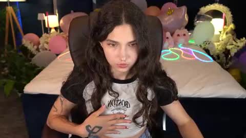 Sasha online show from July 2026 07:27:02 PM