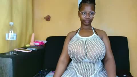 babyluciax online show from June 2026 06:12:01 AM