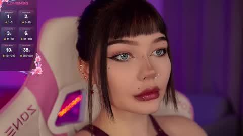 Nika online show from March 2026 06:24:01 PM