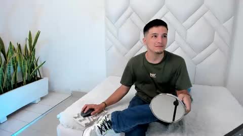 bad_boy_21_ online show from May 2026 09:34:02 PM