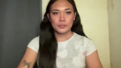 AMARA - FOLLOW ME AND THUMBS UP online show from March 2026 01:44:01 AM