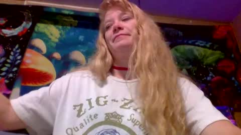 Badbitch520 online show from March 2026 07:12:01 AM