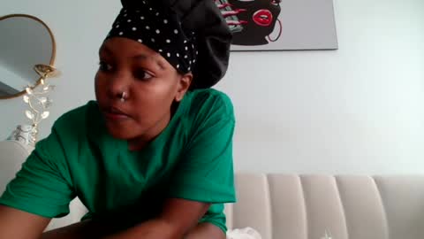 Snapshot of baddestslut001 chatting on July 2026 12:43:01 PM baddestslut001 online show from July 2026 12:43:01 PM