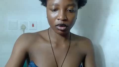 baddiebitchx online show from June 2026 08:05:02 AM