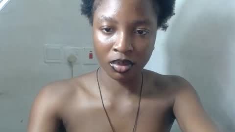 baddiebitchx online show from June 2026 10:45:02 PM