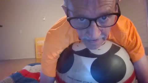 Snapshot of badgersfan chatting on June 2026 02:59:01 AM badgersfan online show from June 2026 02:59:01 AM