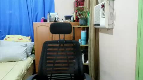 Snapshot of baggage00 chatting on June 2026 11:27:02 PM baggage00 online show from June 2026 11:27:02 PM