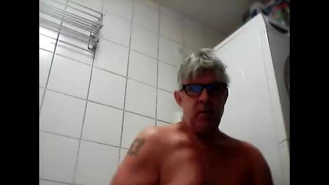 Snapshot of baggelina75 chatting on December 2024 10:50:02 AM baggelina75 online show from December 2024 10:50:02 AM