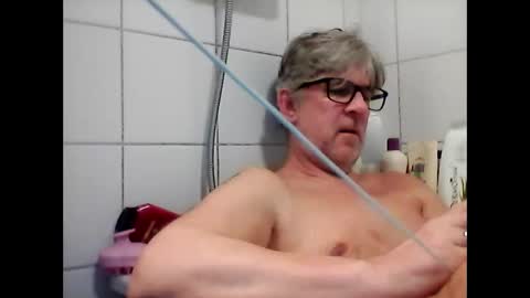 Snapshot of baggelina75 chatting on March 2025 06:52:01 PM baggelina75 online show from March 2025 06:52:01 PM