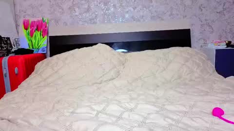 holly online show from March 2026 03:51:01 PM