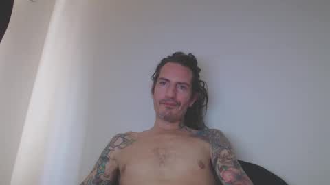 Bailey online show from April 2026 04:34:01 PM