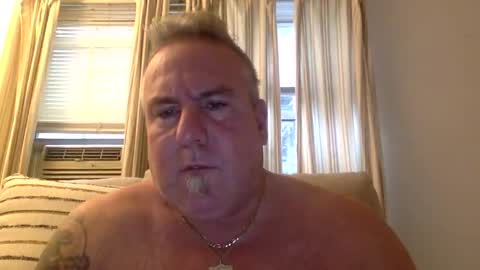 Snapshot of banana5289 chatting on May 2026 11:37:02 AM banana5289 online show from May 2026 11:37:02 AM