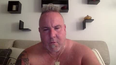 Snapshot of banana5289 chatting on May 2026 08:03:01 PM banana5289 online show from May 2026 08:03:01 PM