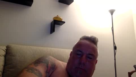 Snapshot of banana5289 chatting on June 2026 02:00:01 AM banana5289 online show from June 2026 02:00:01 AM