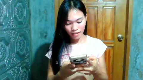 Snapshot of baninay810654 chatting on June 2026 05:12:01 AM baninay810654 online show from June 2026 05:12:01 AM