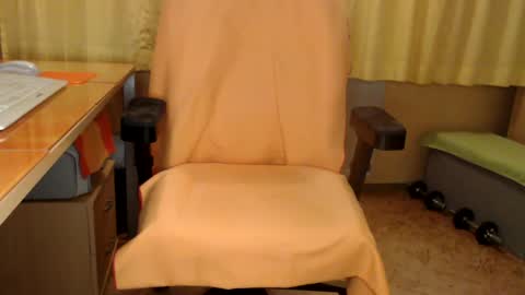       online show from April 2026 07:08:02 PM