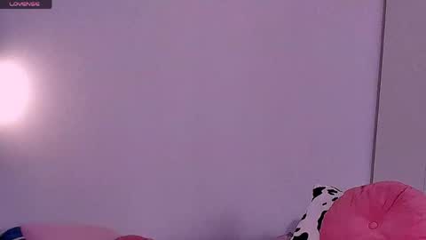 Barbie Kim online show from April 2026 06:19:01 AM