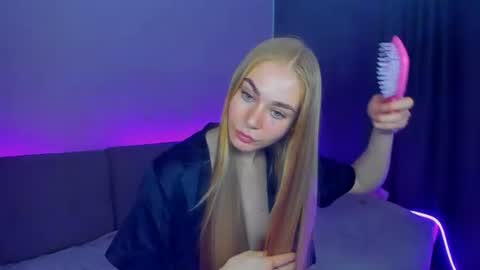 BarbaraChic online show from July 2026 10:12:02 AM