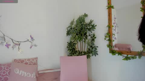 Barbara  online show from October 2025 11:53:01 PM