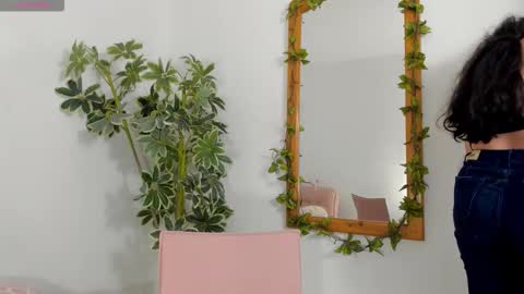 Barbara  online show from December 2025 12:26:01 AM