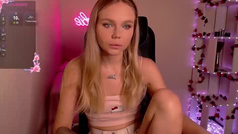 Snapshot of barbie_lillie chatting on January 2026 06:07:01 AM Lilli 3 online show from January 2026 06:07:01 AM