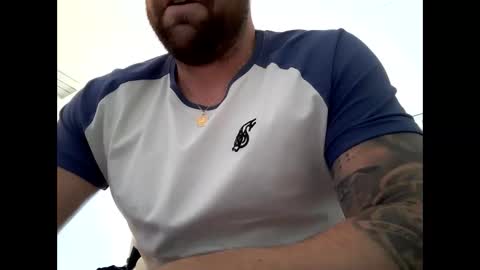 barrias23 online show from April 2026 10:57:02 AM