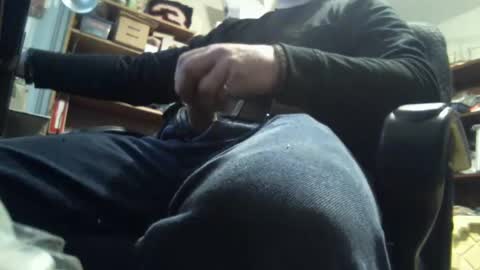 bartender3127 online show from December 2024 04:08:02 PM